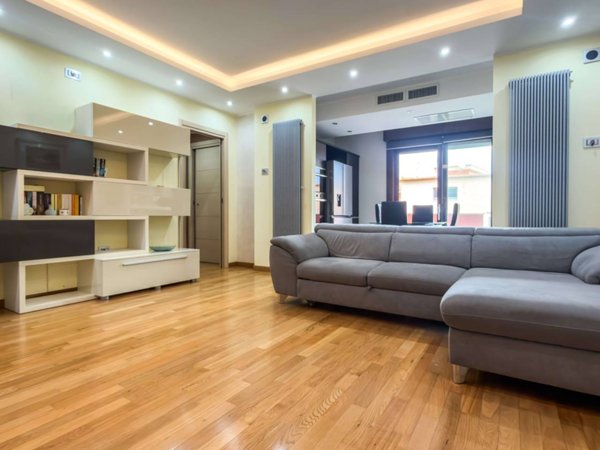 appartamento in vendita ad Elmas