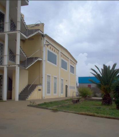 negozio in vendita ad Elmas