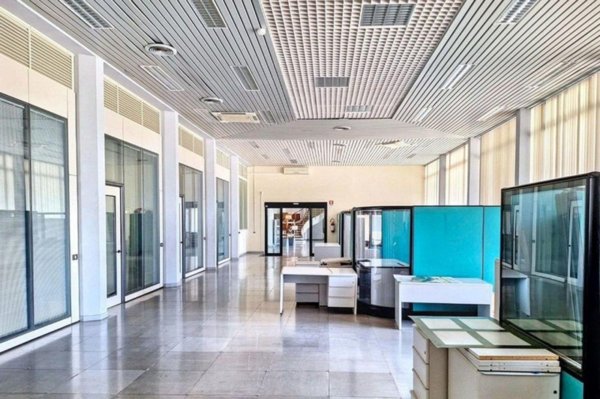 ufficio in vendita ad Elmas