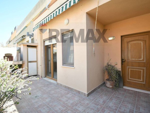 casa indipendente in vendita ad Elmas