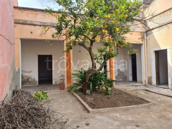 casa indipendente in vendita a Monserrato