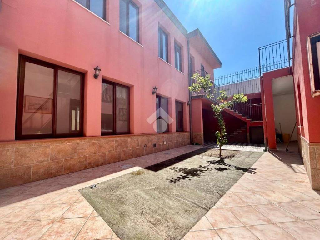 casa indipendente in vendita a Monserrato