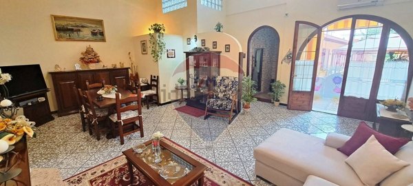 casa indipendente in vendita a Monserrato