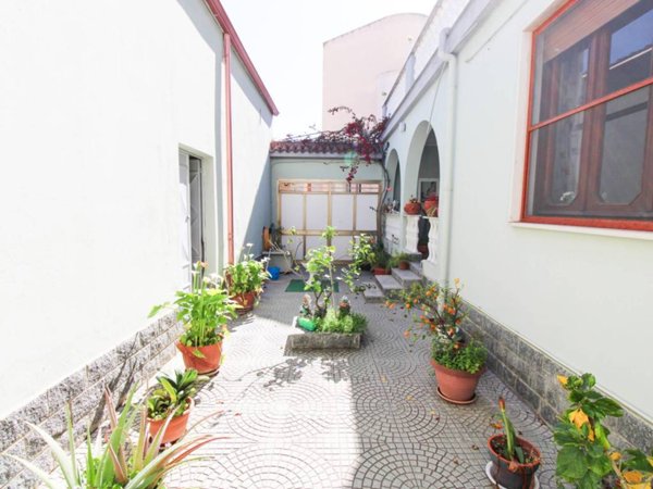 casa indipendente in vendita a Monserrato
