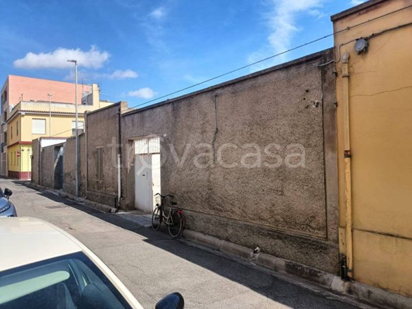 casa indipendente in vendita a Monserrato