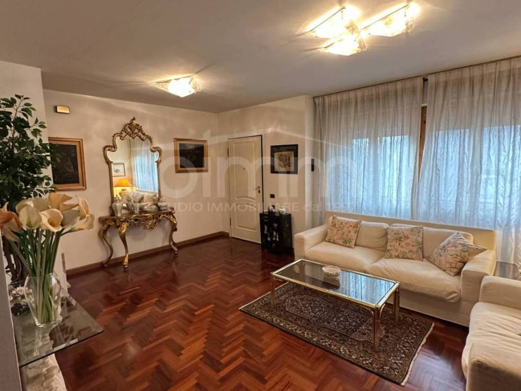 casa indipendente in vendita a Monserrato