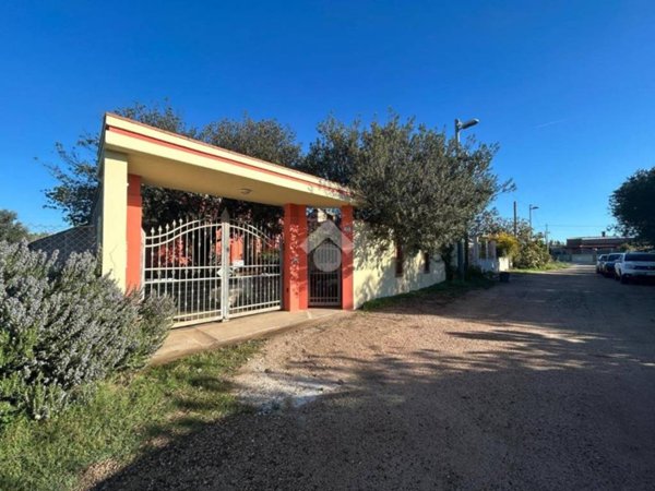casa indipendente in vendita a Monserrato