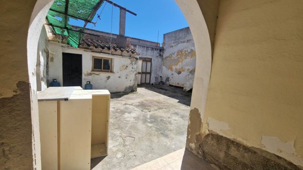 casa indipendente in vendita a Monserrato