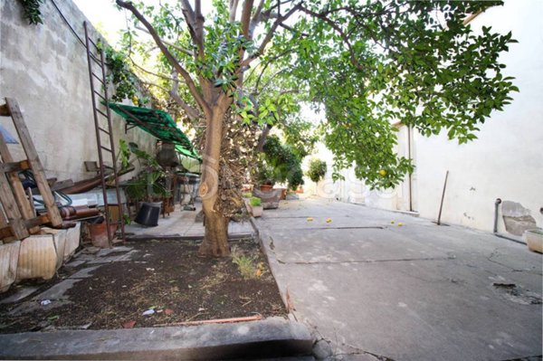 casa indipendente in vendita a Monserrato