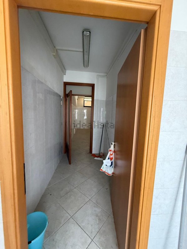 locale commerciale in vendita a Monserrato