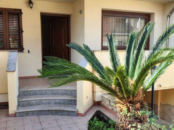 casa indipendente in vendita a Monserrato