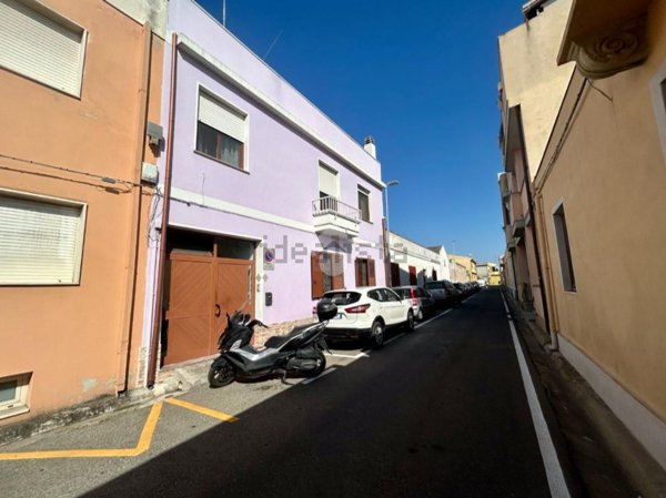 casa indipendente in vendita a Monserrato