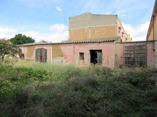 terreno edificabile in vendita a Monserrato