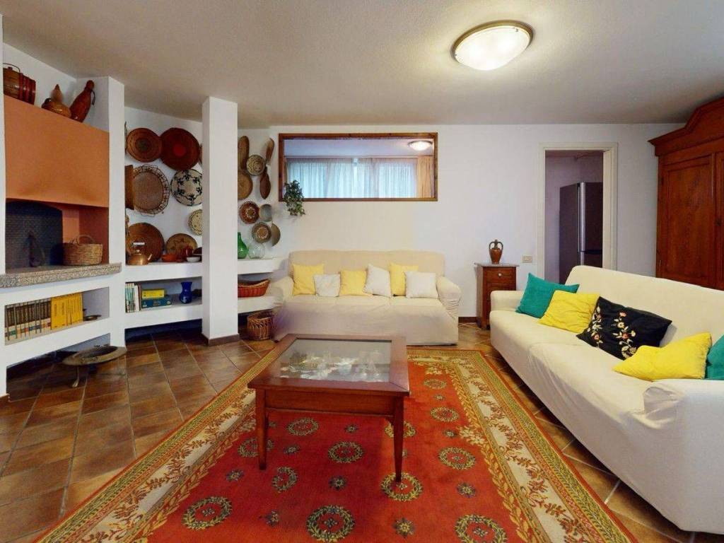 negozio in vendita a Monserrato