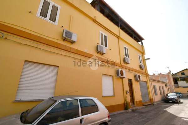 locale commerciale in vendita a Monserrato
