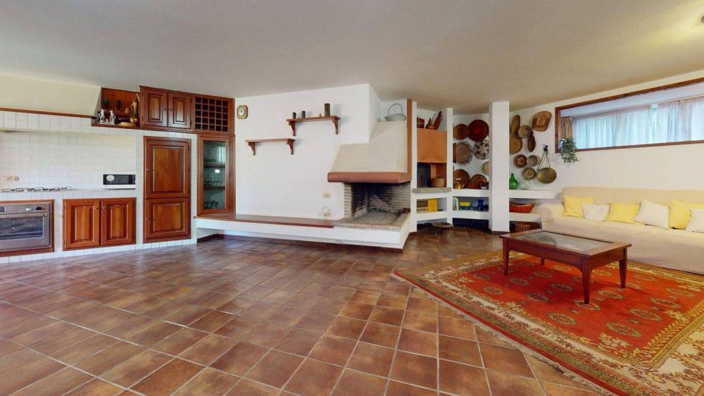 locale commerciale in vendita a Monserrato