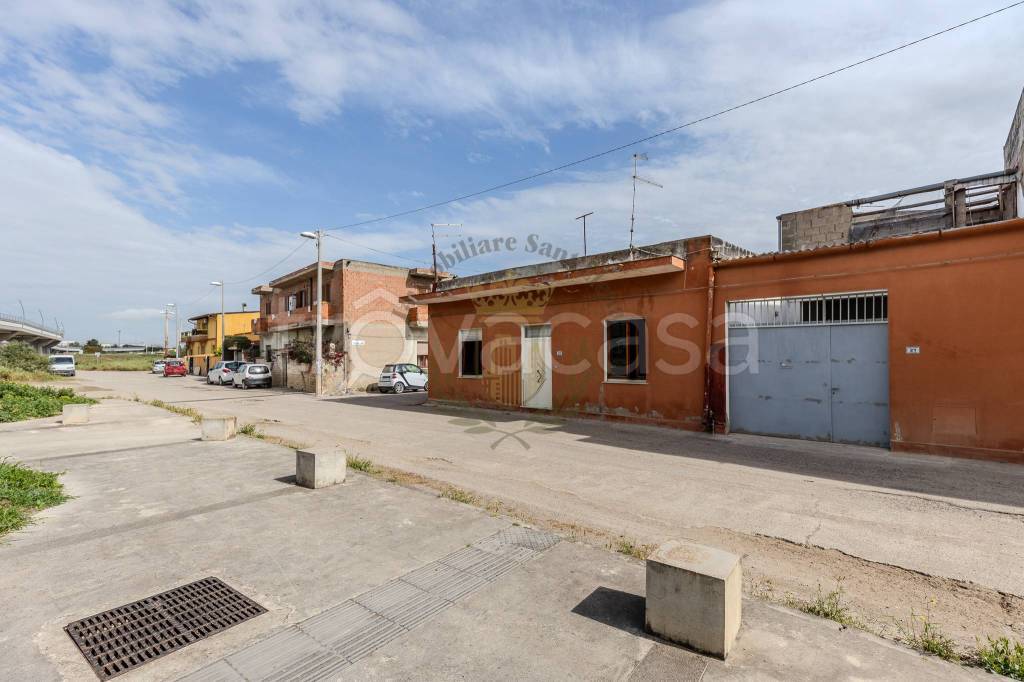 casa indipendente in vendita a Monserrato