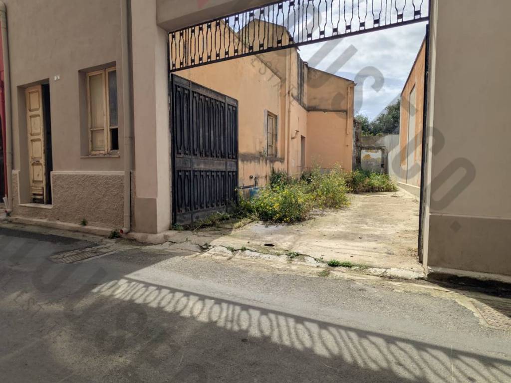 casa indipendente in vendita a Monserrato