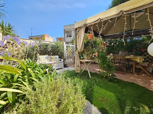 casa indipendente in vendita a Monserrato