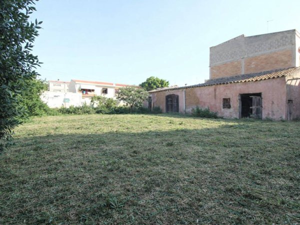 terreno edificabile in vendita a Monserrato