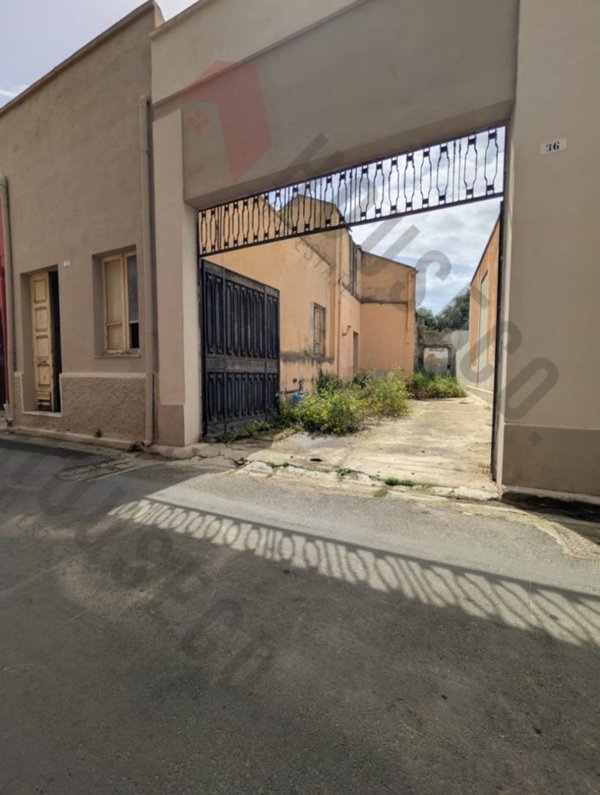 casa indipendente in vendita a Monserrato
