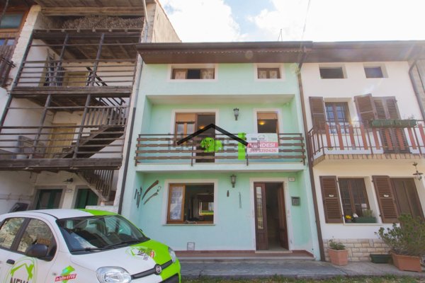 casa indipendente in vendita ad Andreis in zona Bosplans