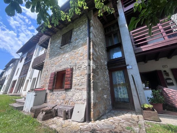 casa indipendente in vendita ad Andreis