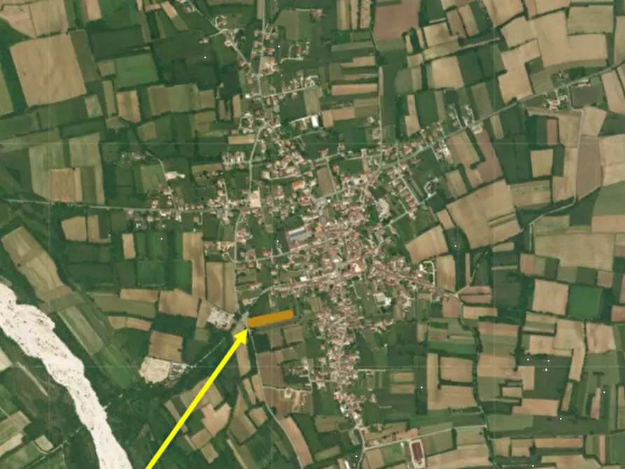 terreno edificabile in vendita ad Arba