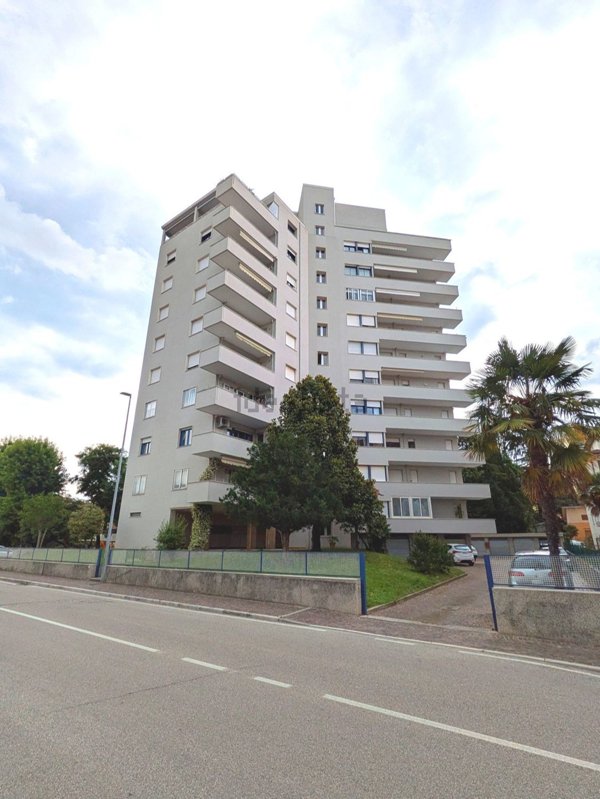 appartamento in vendita ad Arba