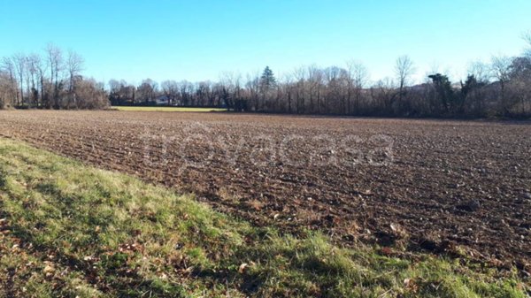 terreno agricolo in vendita ad Aviano
