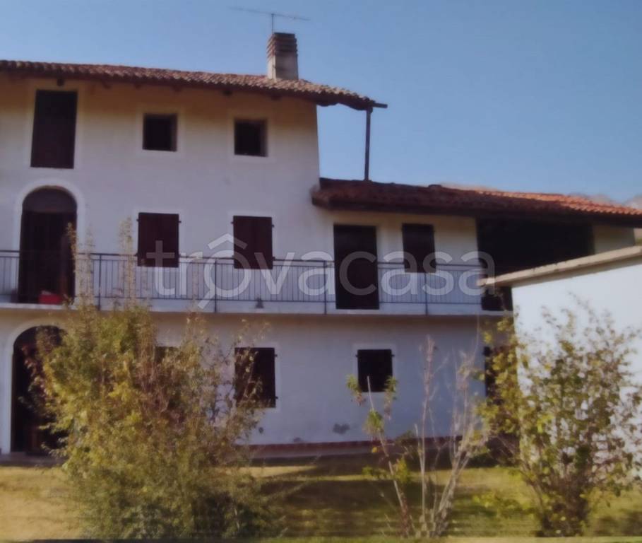 casa indipendente in vendita ad Aviano