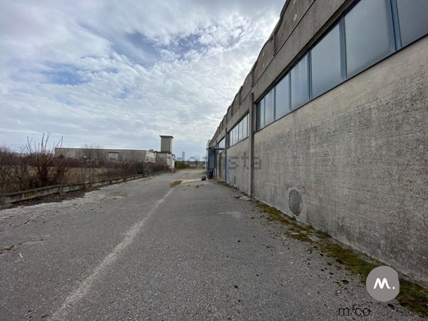 terreno edificabile in vendita ad Aviano