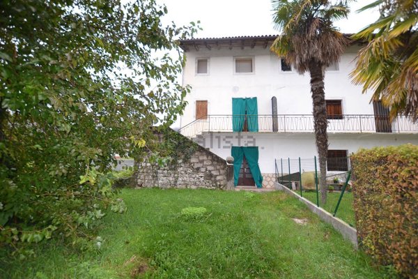 appartamento in vendita ad Aviano
