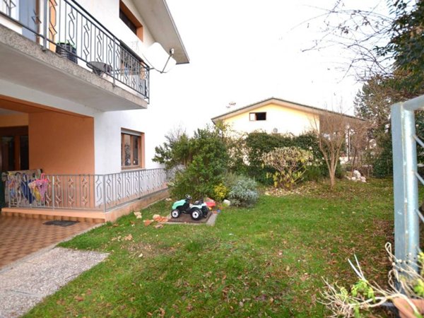 casa indipendente in vendita ad Aviano