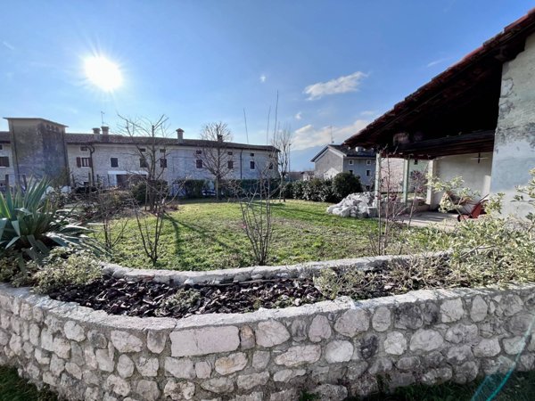 appartamento in vendita ad Aviano