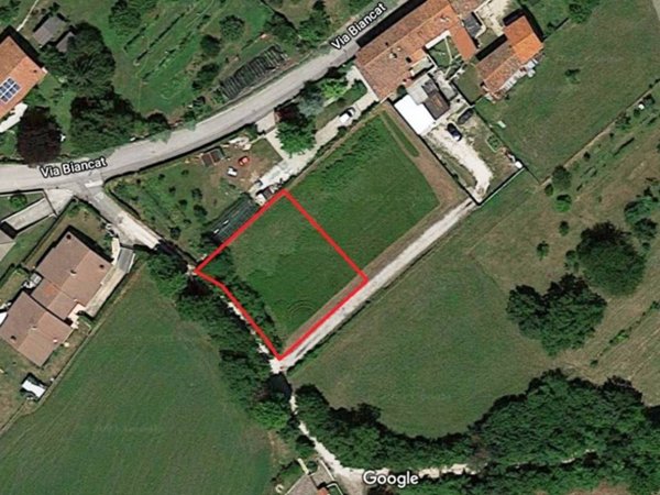 terreno agricolo in vendita ad Aviano