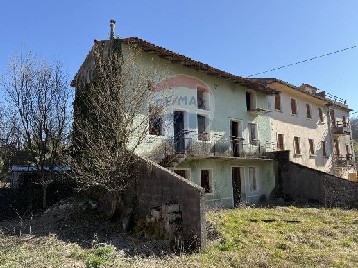 casa indipendente in vendita ad Aviano