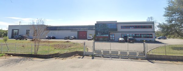 capannone in vendita ad Aviano