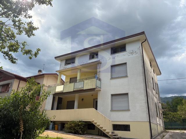 appartamento in vendita ad Aviano