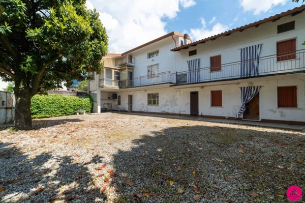 casa indipendente in vendita ad Aviano