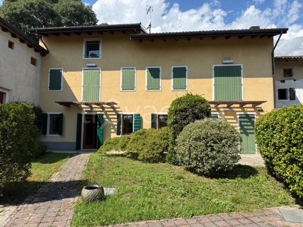 casa indipendente in vendita ad Aviano