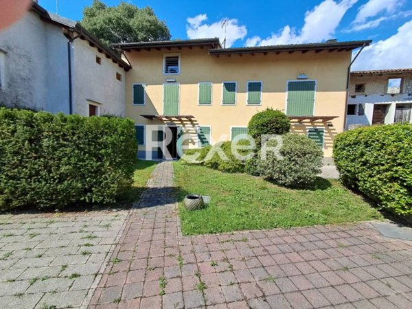 casa indipendente in vendita ad Aviano