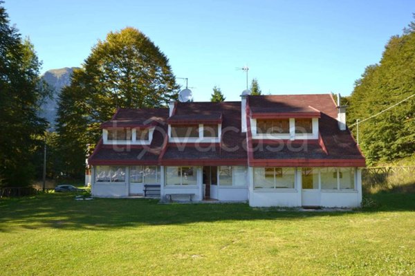 casa indipendente in vendita ad Aviano