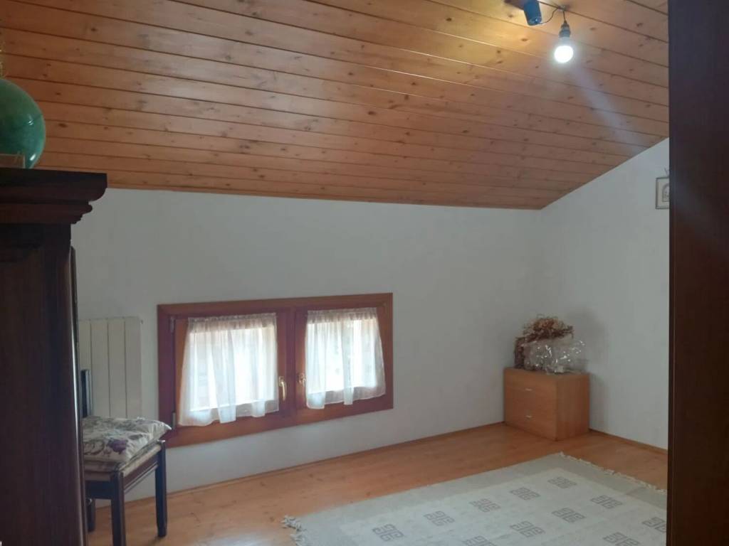 casa indipendente in vendita ad Aviano
