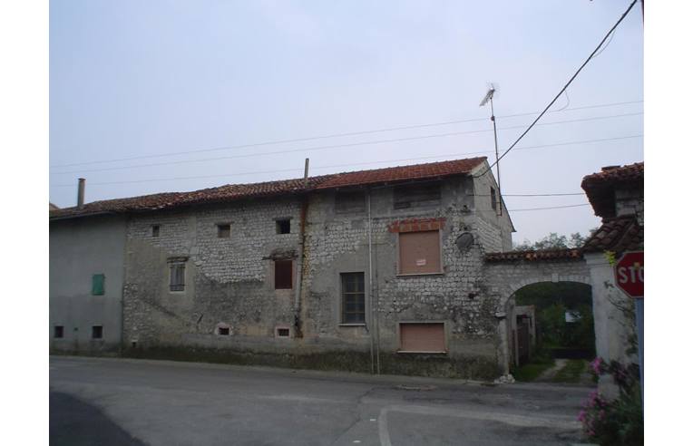casa indipendente in vendita ad Aviano