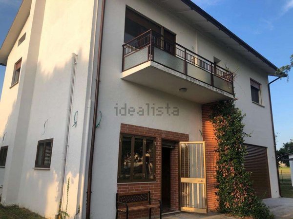 casa indipendente in vendita ad Aviano