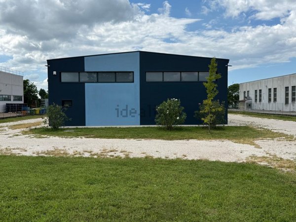 terreno edificabile in vendita ad Aviano