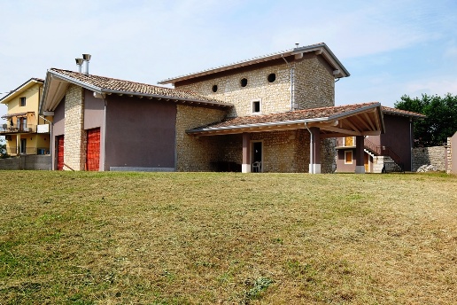 casa indipendente in vendita ad Aviano