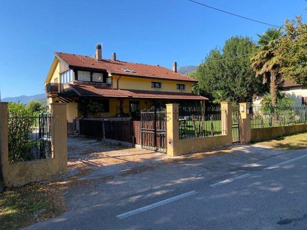 casa indipendente in vendita ad Aviano