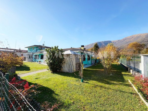 casa indipendente in vendita ad Aviano